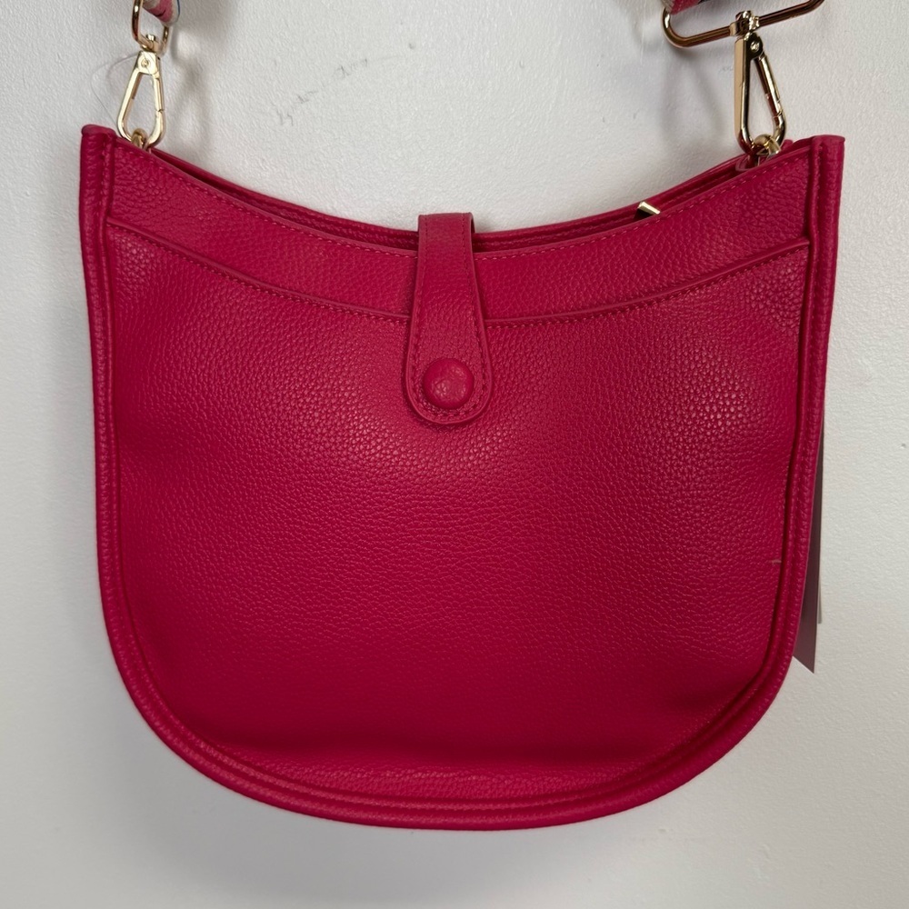 Calin Collection Pink Crossbody Purse Vegan Leather PETA Approved Bag NWT NEW - Picture 4 of 12